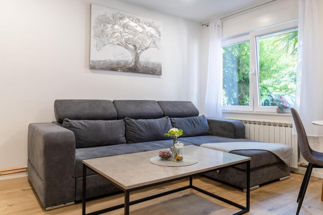 Kuca Za Odmor Palma Apartment Zagreb Ngoại thất bức ảnh